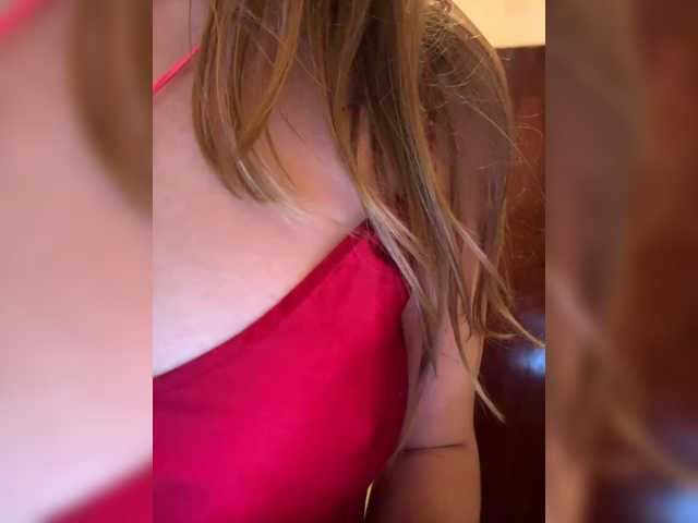 KinaMoonLove live cam on BongaCams