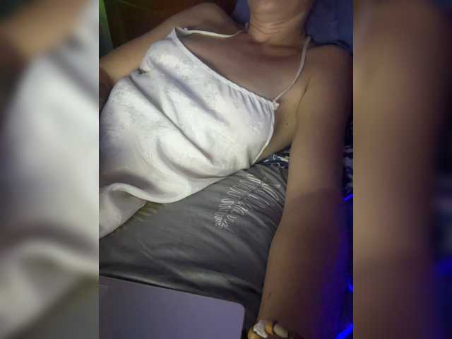 kinamoonlove cam belle