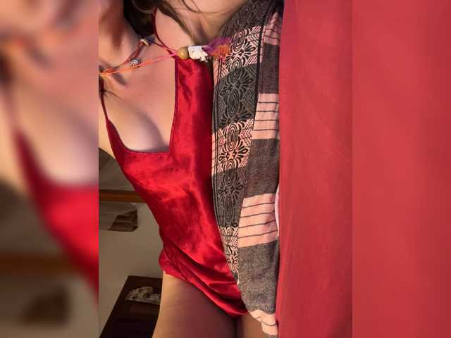 KinaMoonLove live cam preview
