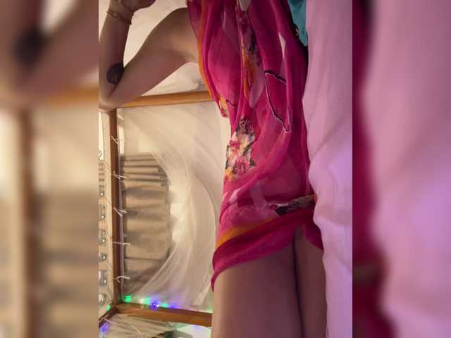 Kinamoonlove live cam