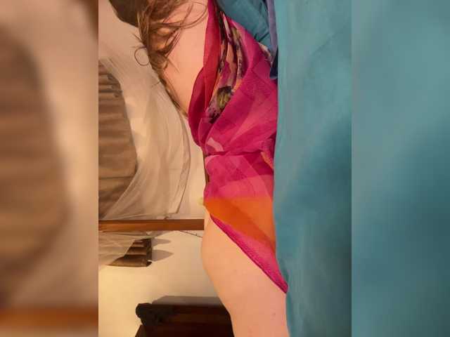 KinaMoonLove live cam preview