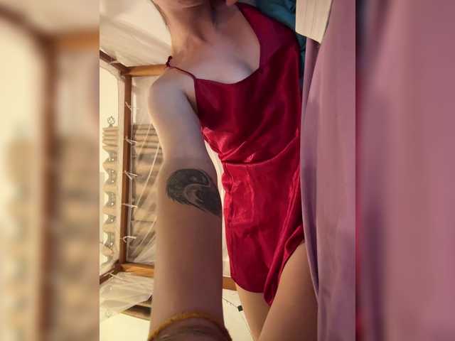KinaMoonLove live cam on BongaCams