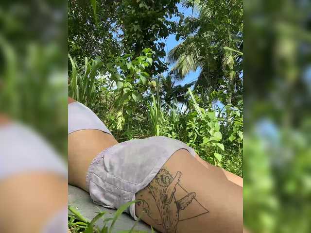 KinaMoonLove live cam