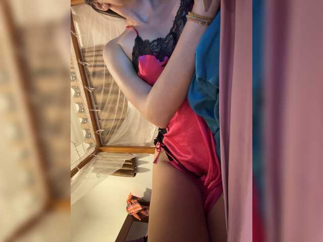 KinaMoonLove live cam on BongaCams