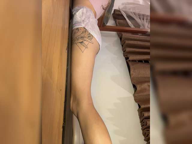 KinaMoonLove live cam on BongaCams
