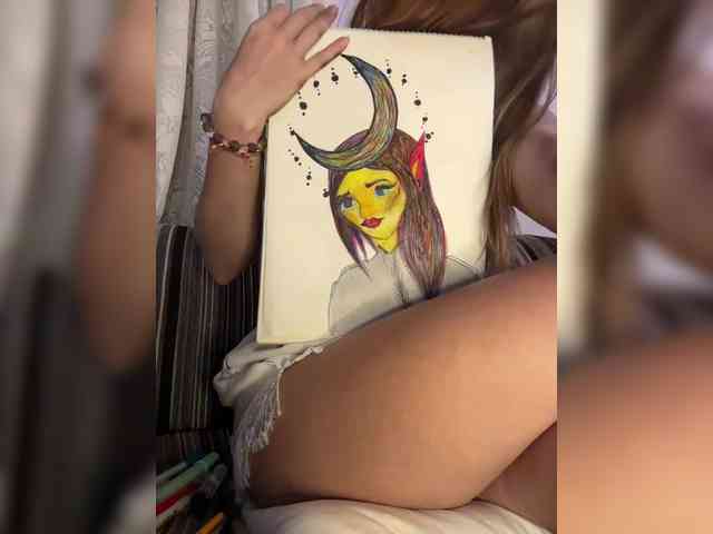 KinaMoonLove webcam