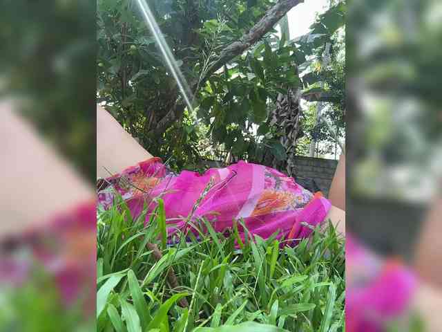 KinaMoonLove webcam