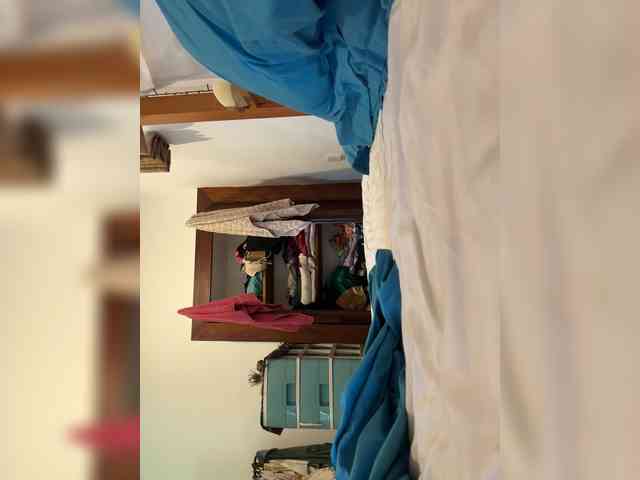 KinaMoonLove webcam
