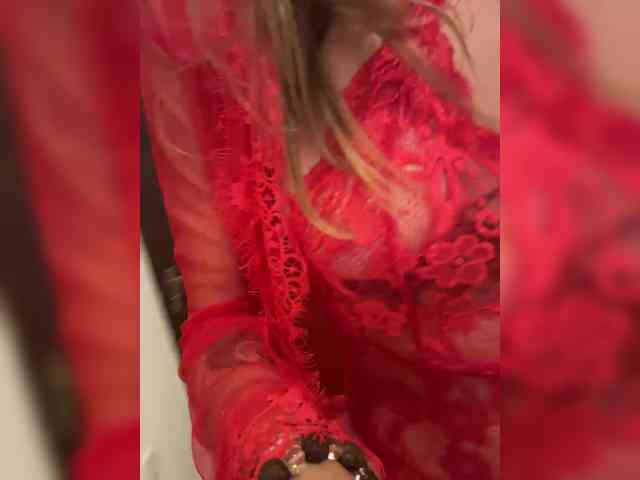 KinaMoonLove webcam