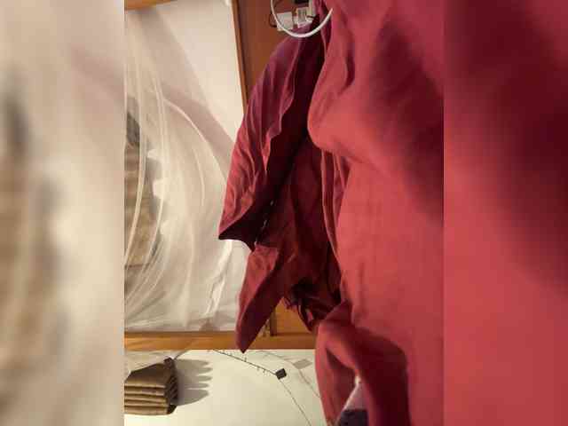 KinaMoonLove webcam