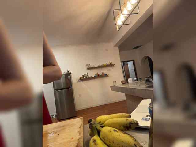 KinaMoonLove webcam