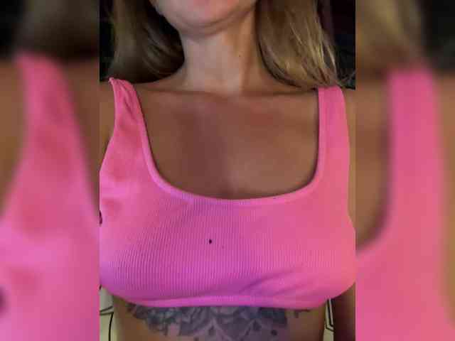 KinaMoonLove webcam