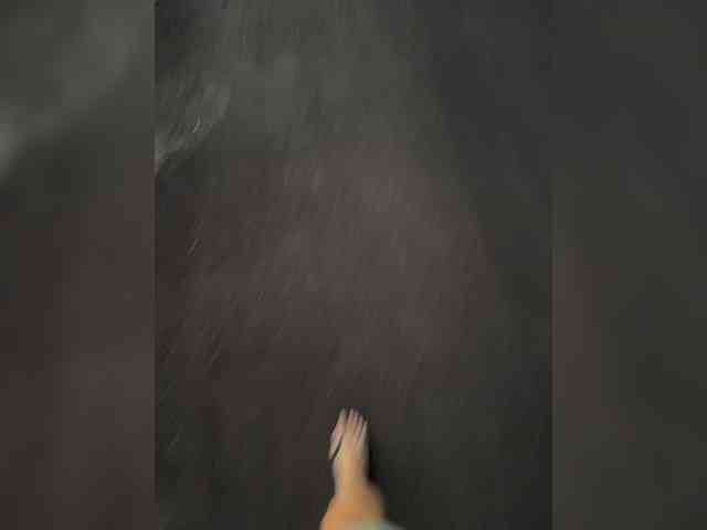 KinaMoonLove webcam