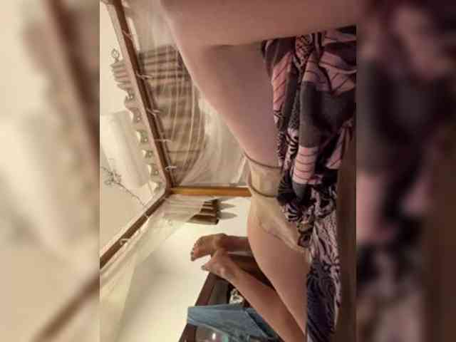 KinaMoonLove's webcam live show