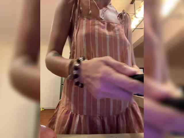 KinaMoonLove webcam