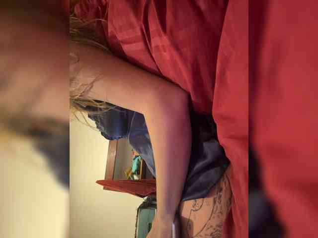 KinaMoonLove webcam