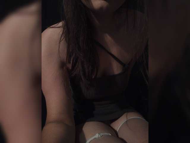 CANDDY live cam on BongaCams