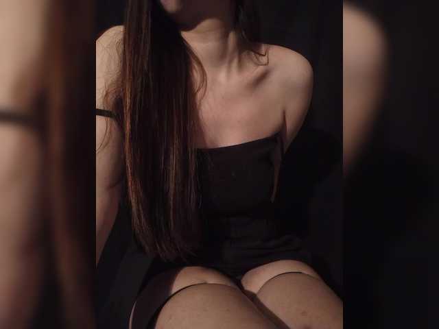 CANDDY's BongaCams show and profile