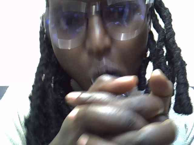 SweetBellan webcam