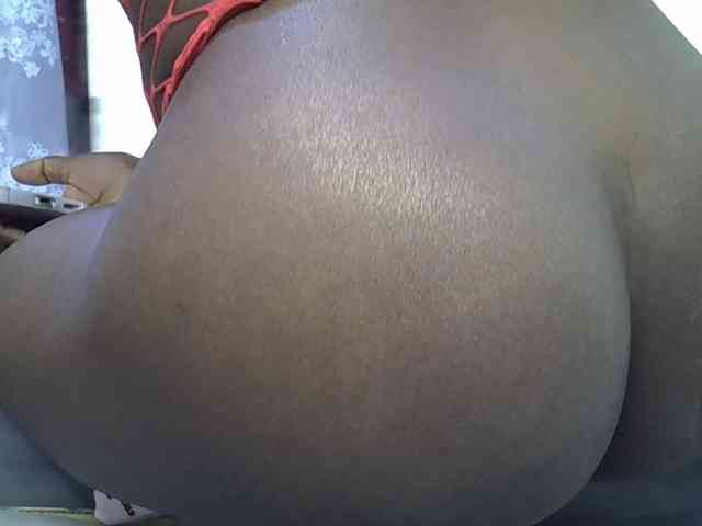 SweetBellan webcam
