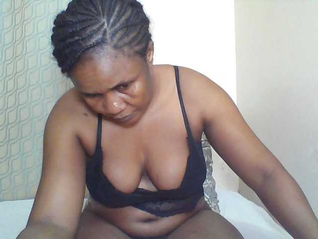 CuteTina live cam on BongaCams