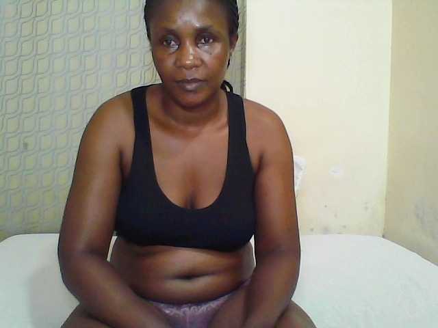 CuteTina's BongaCams show and profile