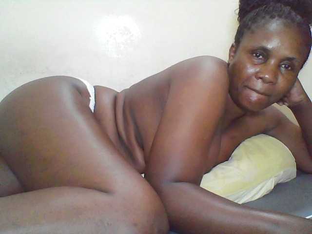 CuteTina live cam on BongaCams