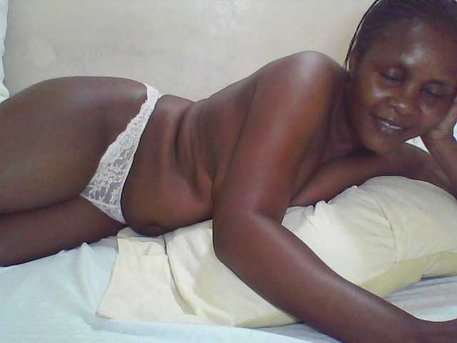 CuteTina live cam on BongaCams