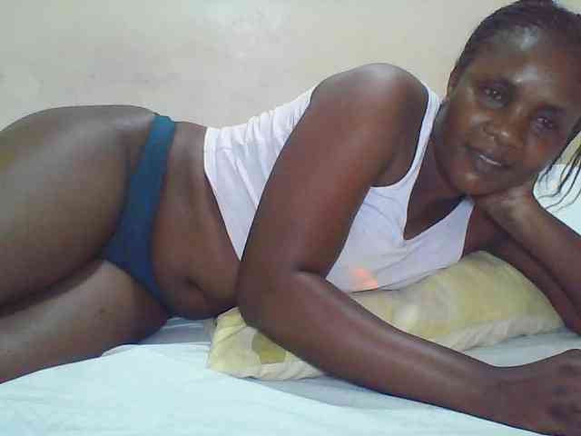 CuteTina webcam