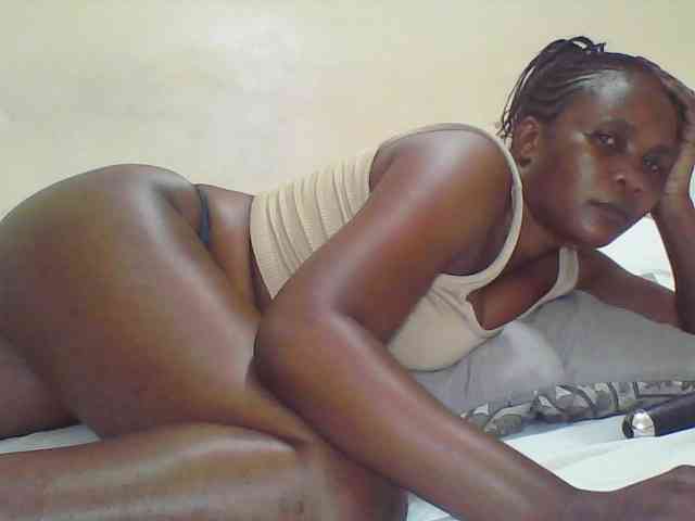 CuteTina Live Webcam on BongaCams