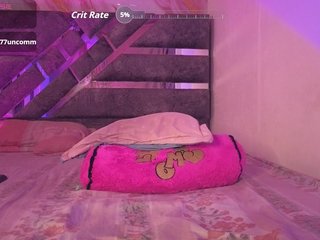 NAHOMII-BROWN's Live Webcam