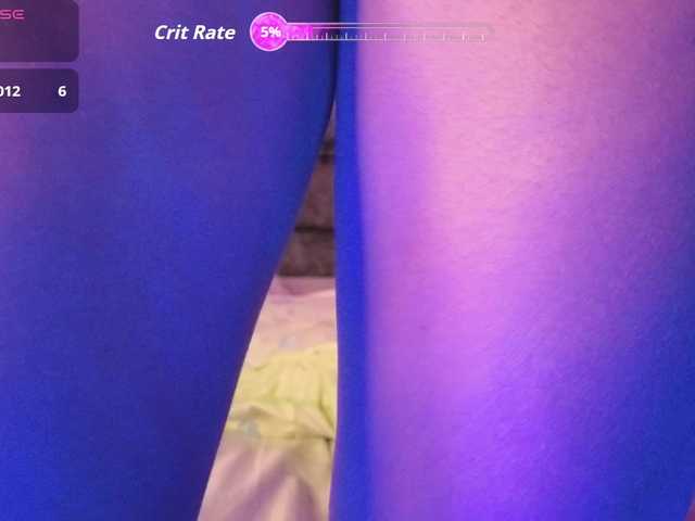 NAHOMII-BROWN live cam on BongaCams