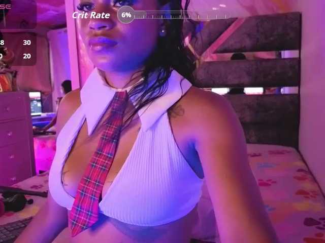NAHOMII-BROWN live cam on BongaCams