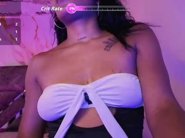 NAHOMII-BROWN live cam preview