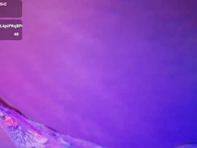 NAHOMII-BROWN live cam on BongaCams