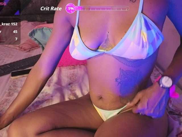 NAHOMII-BROWN live webcam show