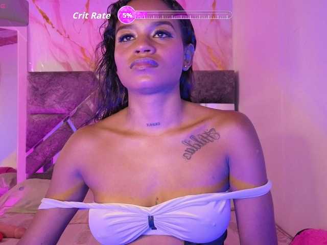 NAHOMII-BROWN live cam on BongaCams