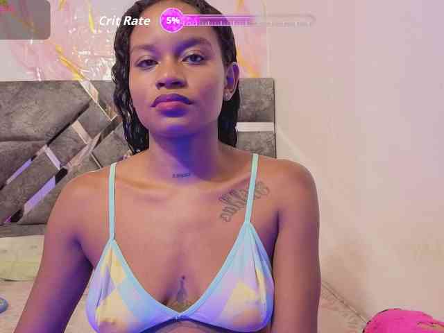 NAHOMII-BROWN webcam
