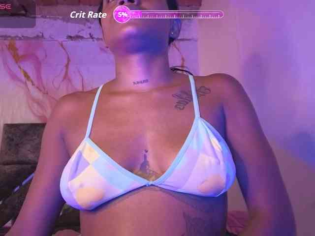 NAHOMII-BROWN webcam