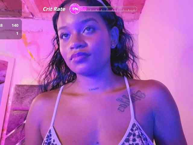 NAHOMII-BROWN webcam