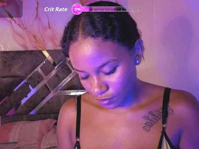 NAHOMII-BROWN - Girl 
