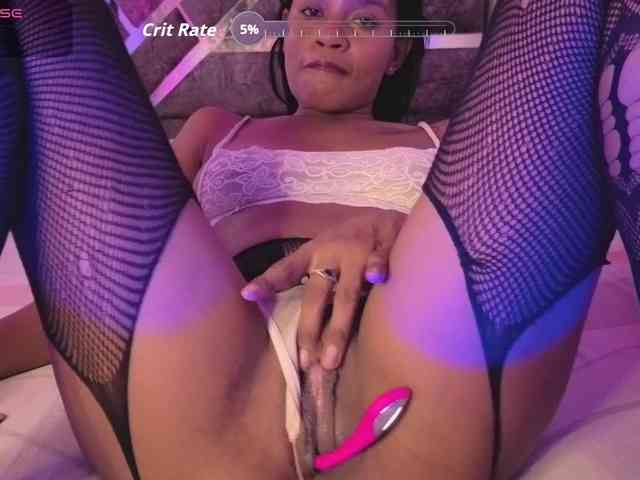 NAHOMII-BROWN webcam