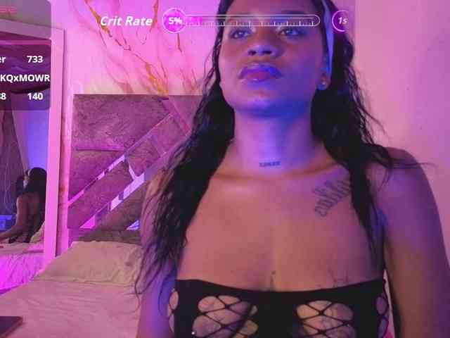 NAHOMII-BROWN webcam