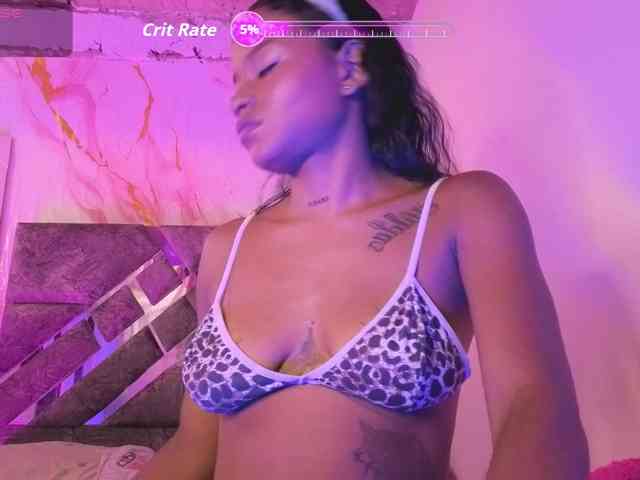 NAHOMII-BROWN webcam