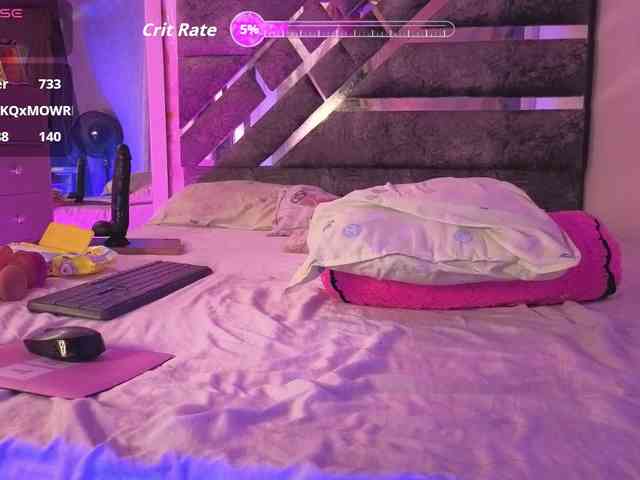 NAHOMII-BROWN webcam