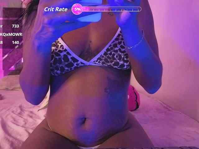 NAHOMII-BROWN webcam