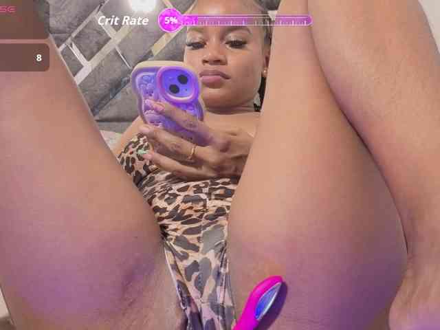 NAHOMII-BROWN webcam