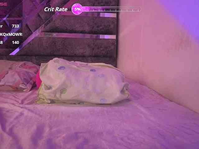 NAHOMII-BROWN webcam