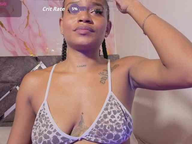 NAHOMII-BROWN webcam