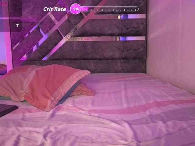 NAHOMII-BROWN webcam